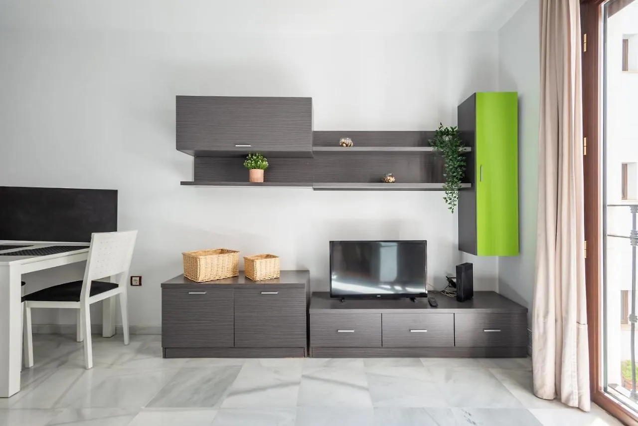 Apartment First Floor Near Macarena Church Seville