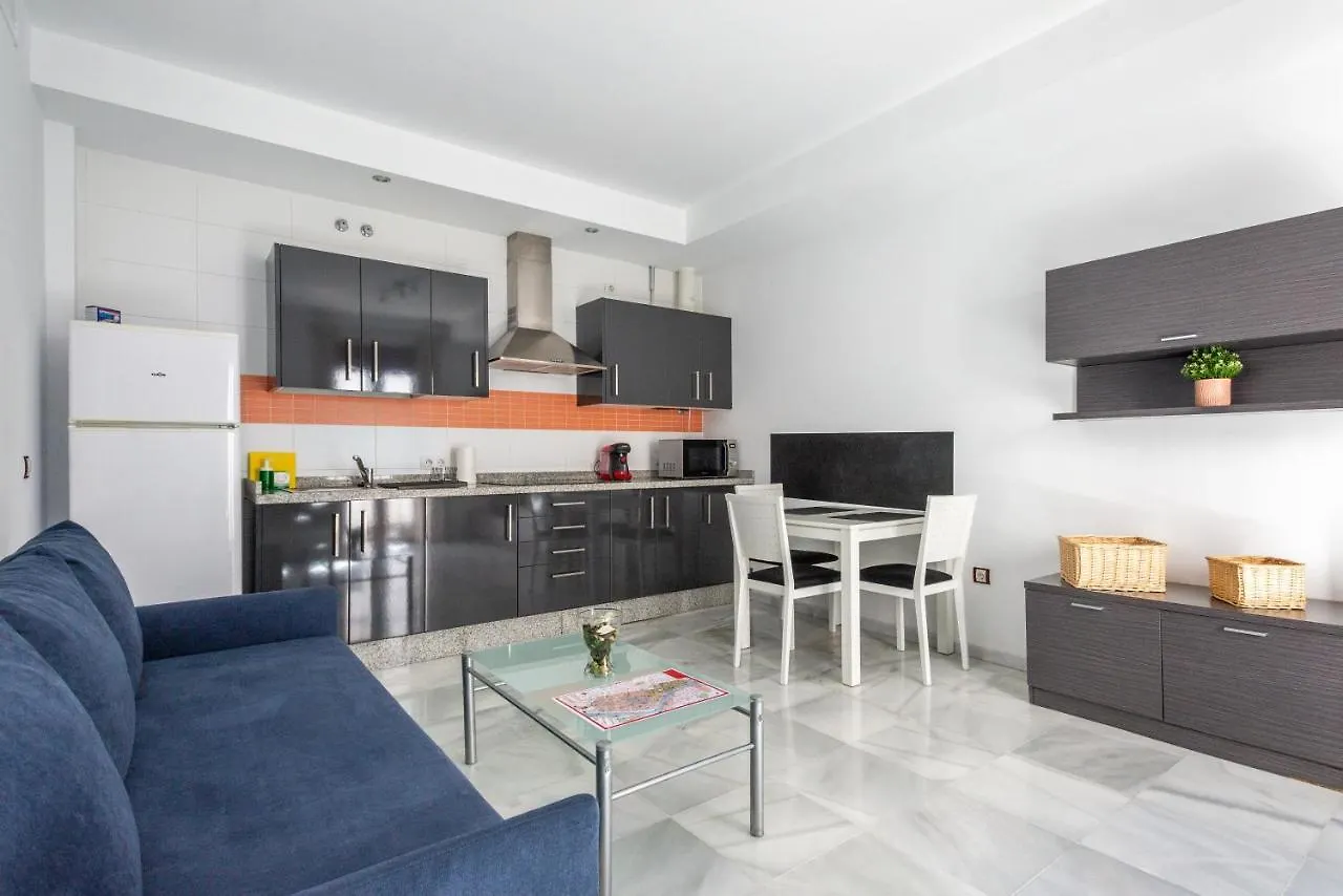 Apartment First Floor Near Macarena Church Seville
